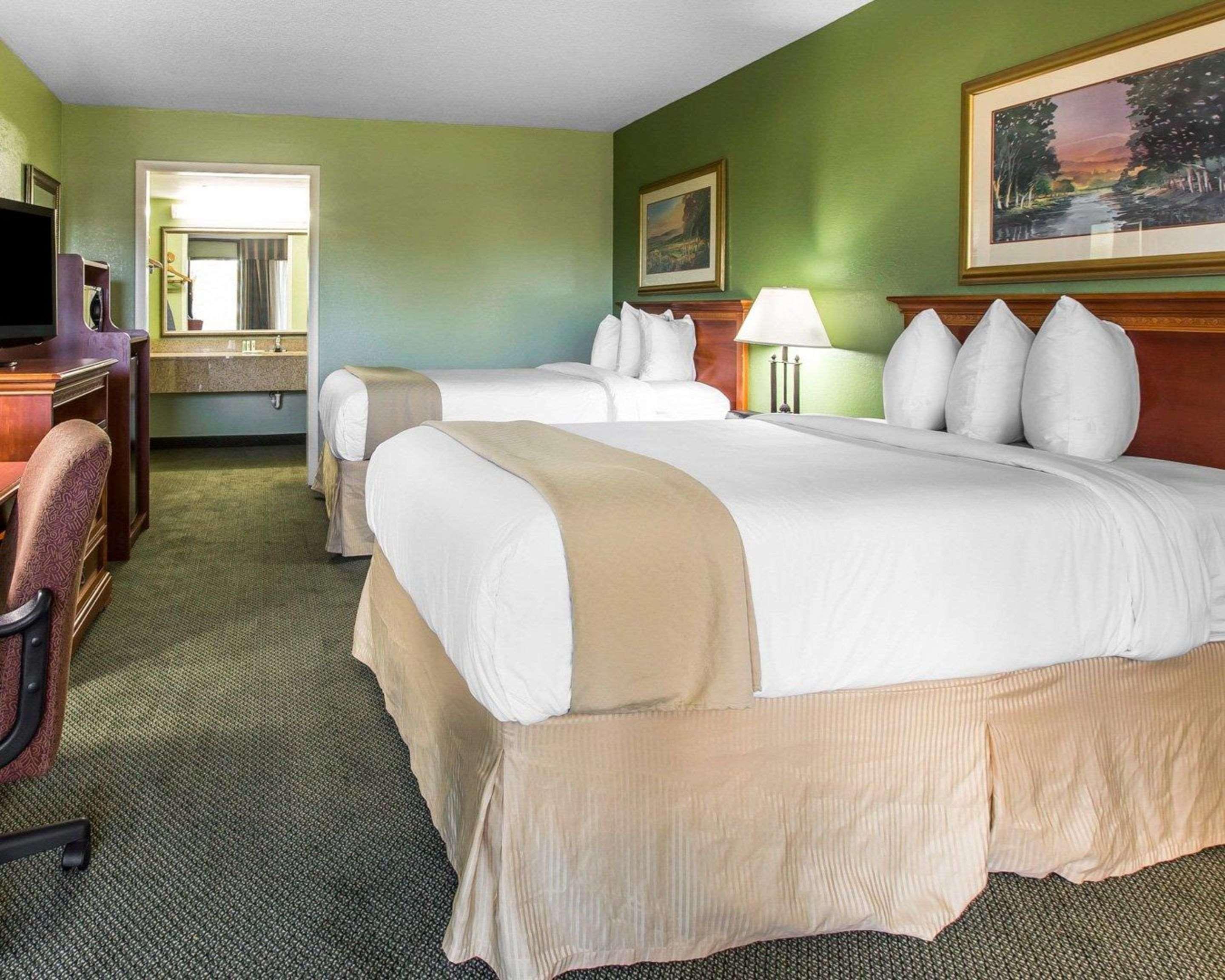 Quality Inn & Suites Waycross Exterior foto