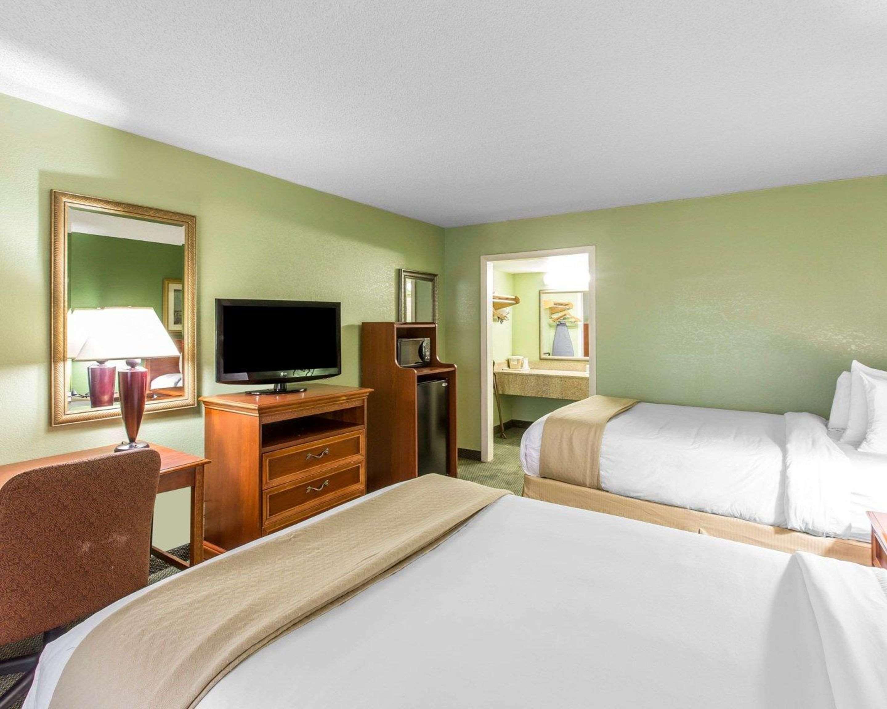 Quality Inn & Suites Waycross Exterior foto