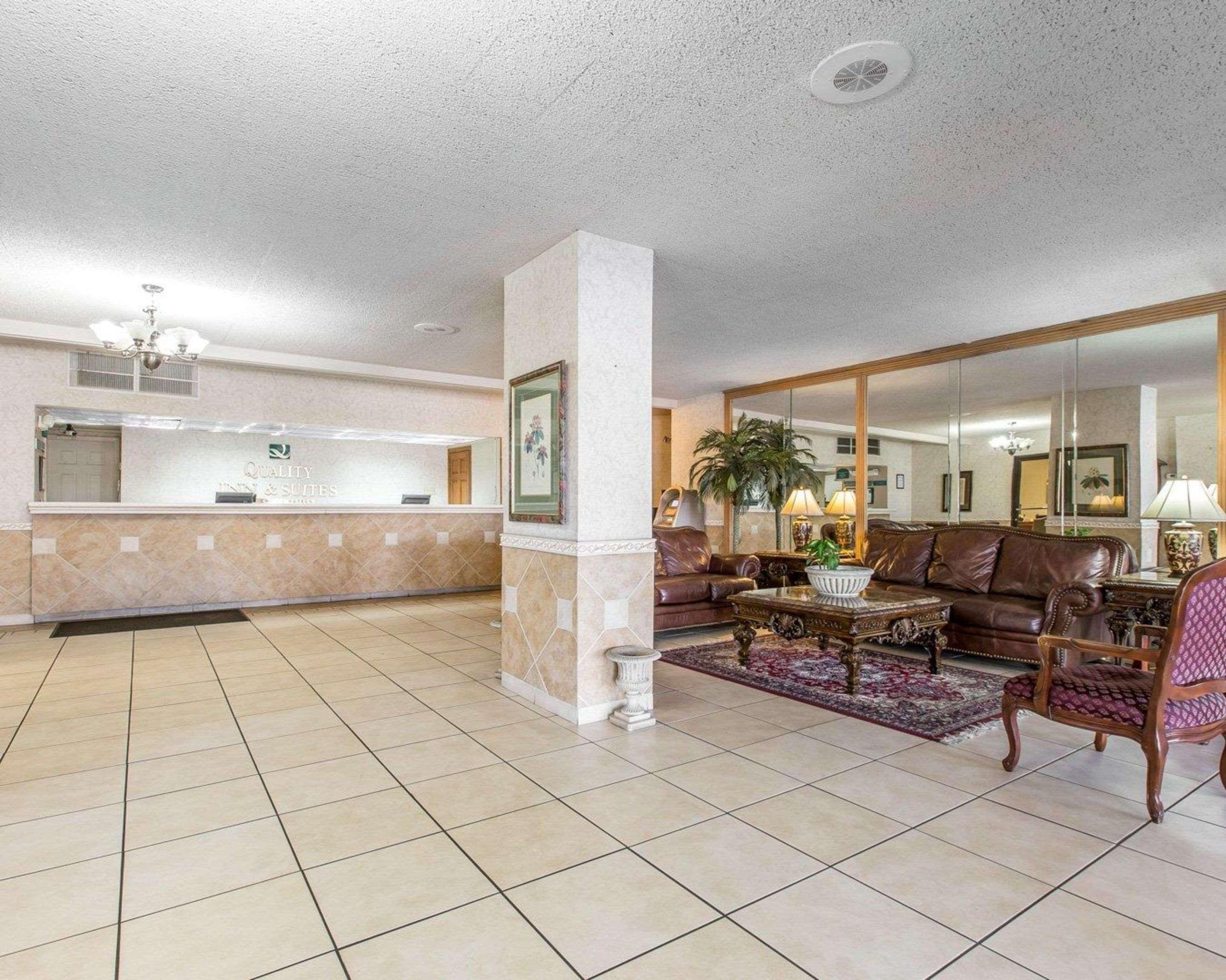 Quality Inn & Suites Waycross Exterior foto