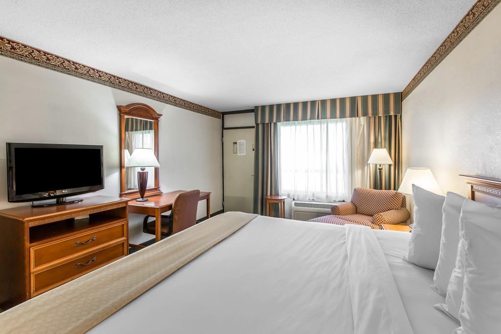 Quality Inn & Suites Waycross Exterior foto